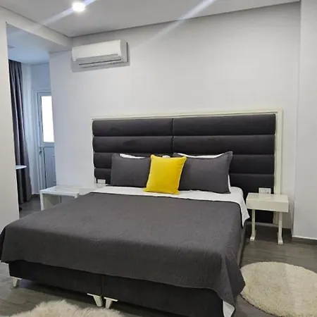 Edina By Hp Hotel Sarandë