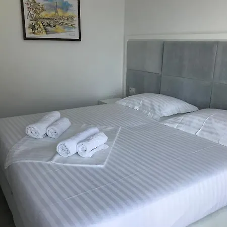 Hotel Edina By Hp